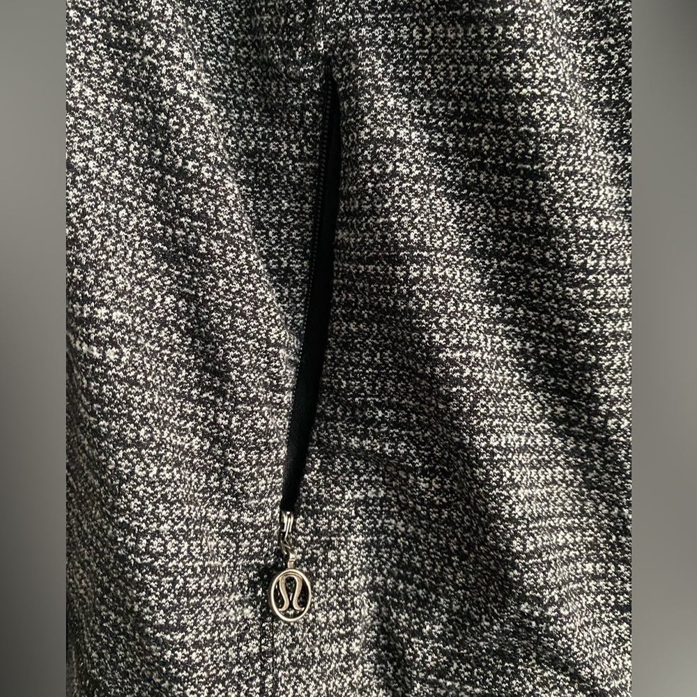 Lululemon Daily Yoga Jacket 8 Coco Pique Black - Picture 4 of 8